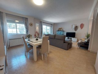 Casa pareada en venta en Velilla de San Antonio