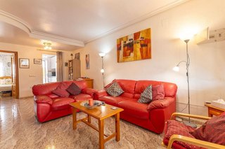 Casa adosada en venta en La Siesta - El Salado - Torreta en Torrevieja