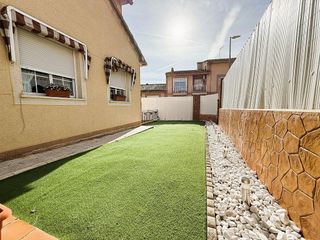 Casa pareada en venta en Loeches