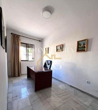 Chalet en venta en Guillena