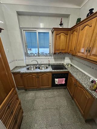 Casa pareada en venta en Lucena