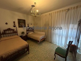 Casa pareada en venta en Lucena