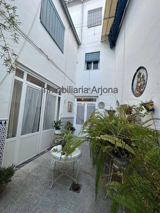 Casa pareada en venta en Lucena