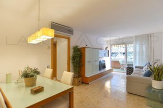 Piso en venta en Torrent Ballester en Viladecans