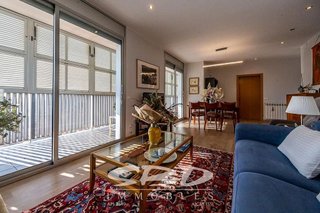 Piso en venta en Cementiri Vell en Terrassa