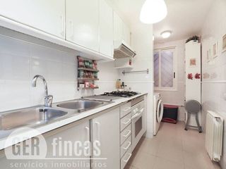 Piso en venta en Segle XX en Terrassa
