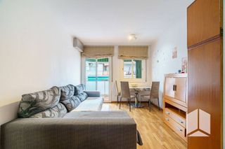 Piso en venta en El Castell-Poble Vell en Castelldefels