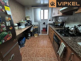 Piso en venta en Bellvitge en Hospitalet de Llobregat, L´