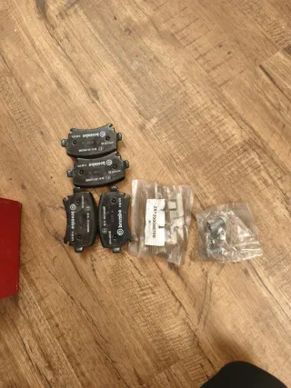 Pastillas de freno Brembo P 85 073