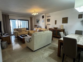 Piso en venta en Puerto de la Duquesa en Manilva