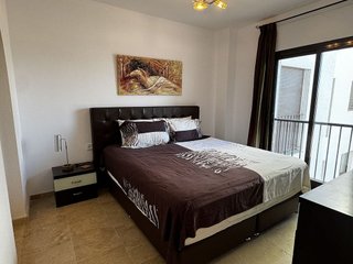 Piso en venta en Puerto de la Duquesa en Manilva