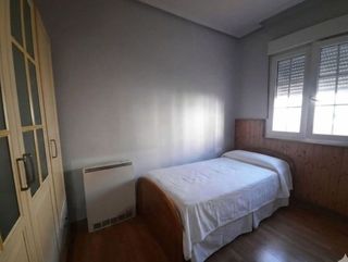 Piso en venta en Flores de Sil - La Placa en Ponferrada