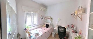 Piso en venta en Los Remedios en Sevilla