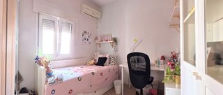 Piso en venta en Los Remedios en Sevilla