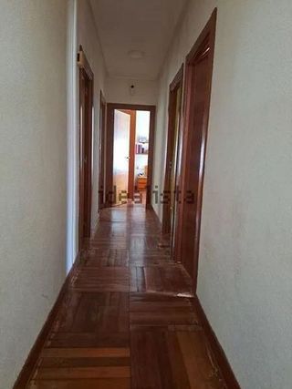 Piso en venta en Plaza España - Villa Pilar - Reyes Católicos - Vadillos en Burgos