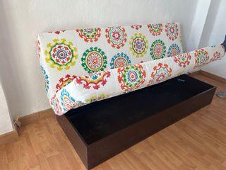 Sofá cama con almacenaje