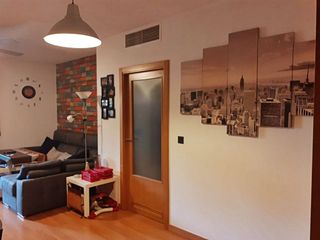 Piso en venta en Poniente-Norte - Miralbaida - Parque Azahara en Córdoba