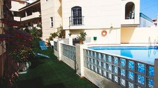 Piso en venta en Los Pacos en Fuengirola