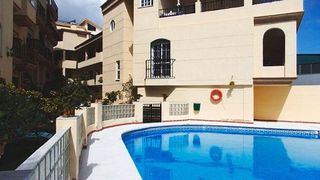 Piso en venta en Los Pacos en Fuengirola