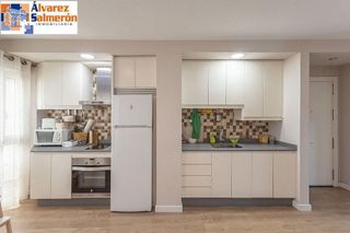 Piso en venta en Centro - Sagrario en Granada