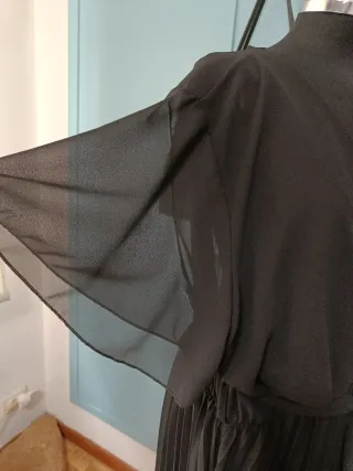 Vestido negro plisado talla única