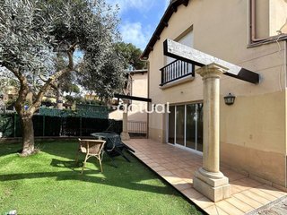 Casa pareada en venta en Fenals en Castell-Platja d´Aro