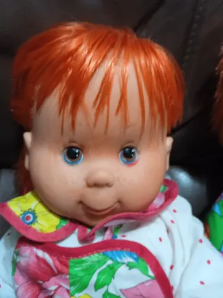 Lote de 2 muñecos de peluche marca falca