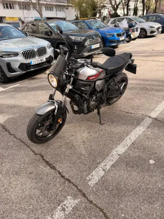 Yamaha XSR 700 Gris 2018