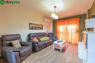 Casa adosada en venta en Casco Histórico en Churriana de la Vega