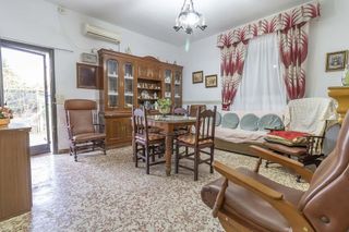 Chalet en venta en Oromana en Alcalá de Guadaira