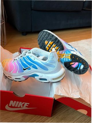 Nike Air Max Plus TN Arcoíris Talla 37