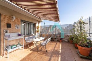 Ático en venta en Milán - Pumarín - Teatinos en Oviedo