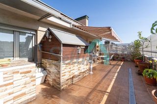 Ático en venta en Milán - Pumarín - Teatinos en Oviedo