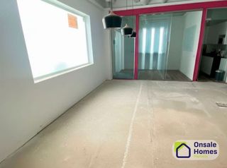 Local comercial en venta en Zona Miraflores en Marbella