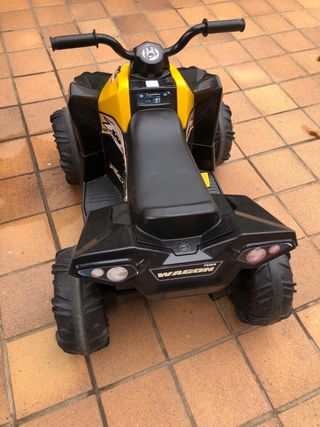 Quad eléctrico infantil amarillo y negro