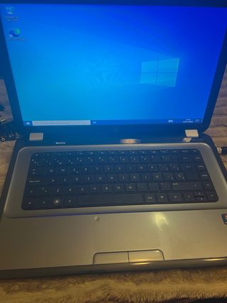 HP Pavilion G6 Plata