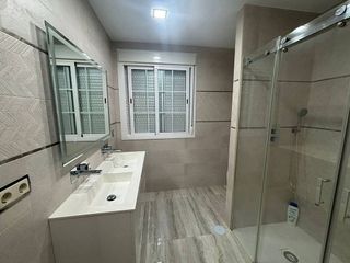 Casa adosada en venta en Arco Norte - Avda. España en Dos Hermanas