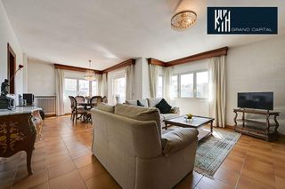 Piso en venta en Eixample Nord – La Devesa en Girona