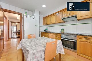 Piso en venta en Eixample Nord – La Devesa en Girona