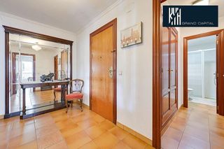 Piso en venta en Eixample Nord – La Devesa en Girona
