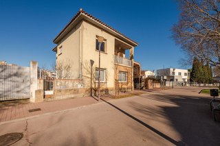 Chalet en venta en Banyoles