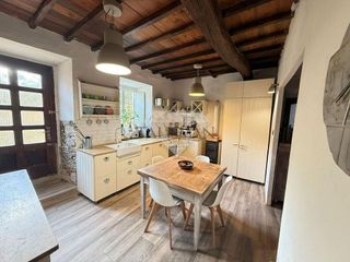 Chalet en venta en Bergondo