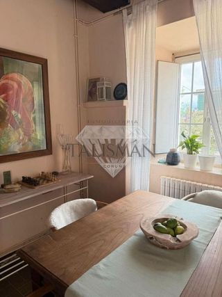 Chalet en venta en Bergondo