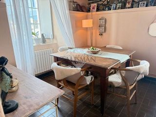 Chalet en venta en Bergondo