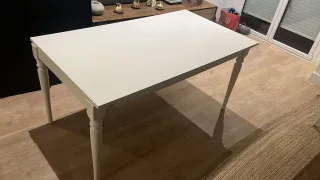 Mesa extensible Ikea blanca 155-215 cm