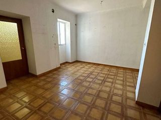 Chalet en venta en Alcaudete