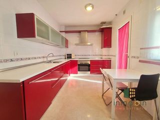 Casa adosada en venta en Don Benito