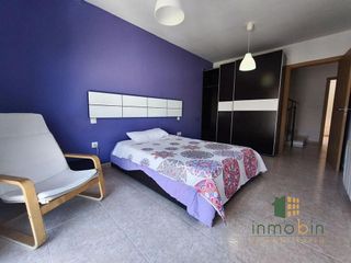 Casa adosada en venta en Don Benito