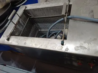 Máquina de ultrasonidos 100L