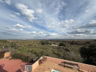 Chalet en venta en Cerro de Alarcón - Puente La Sierra - Mirador del Romero en Valdemorillo